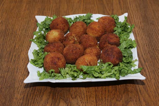 BUTTER MASHED POTATOES BALLS