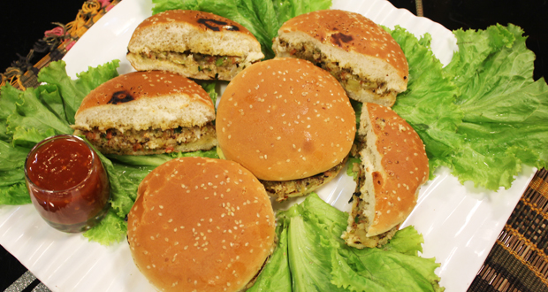 Pao Bhaji Burgers by Zubaida Tariq in Handi