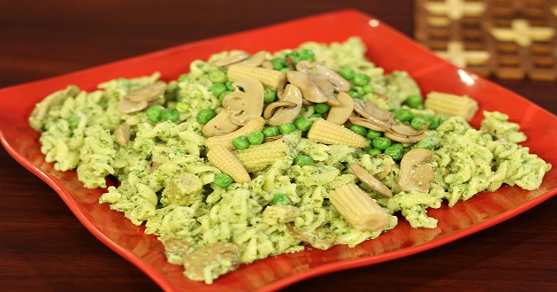 Creamy Basil Cilantro Pesto Pasta