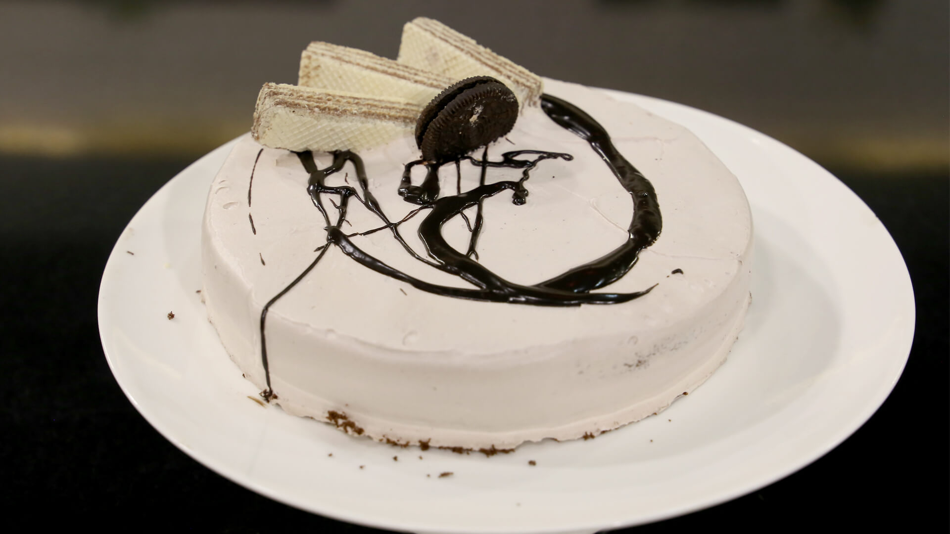 Chocolate Cream Cake | Flame On Hai | Chef Irfan Wasti