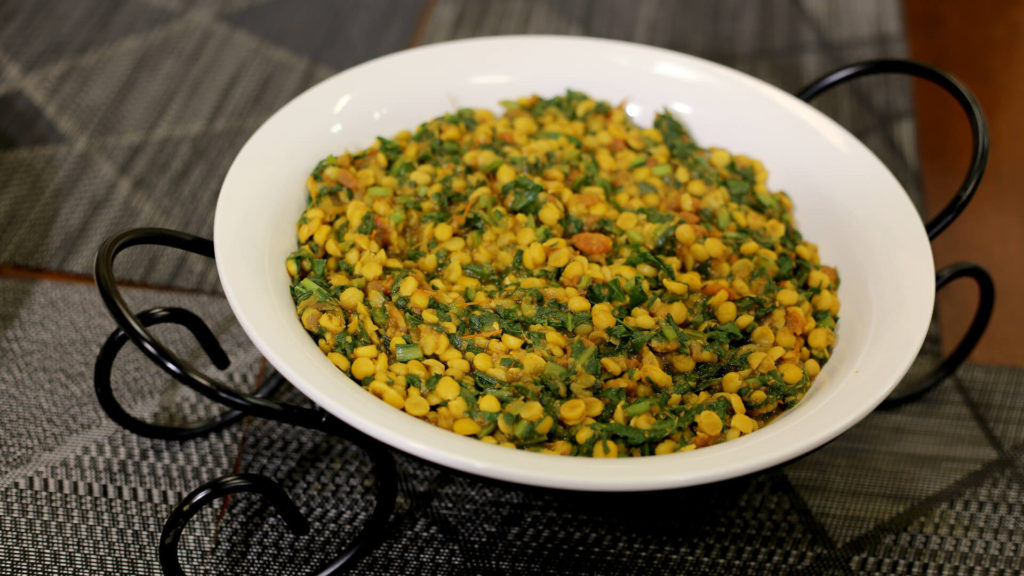 Daal Palak Recipe | Mehboob's Kitchen