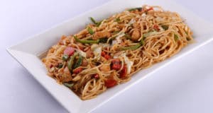 Chicken and Veggies Chowmein Recipe | Lively Weekends