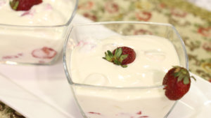 Vanilla Fruit Yogurt Recipe | Lazzat