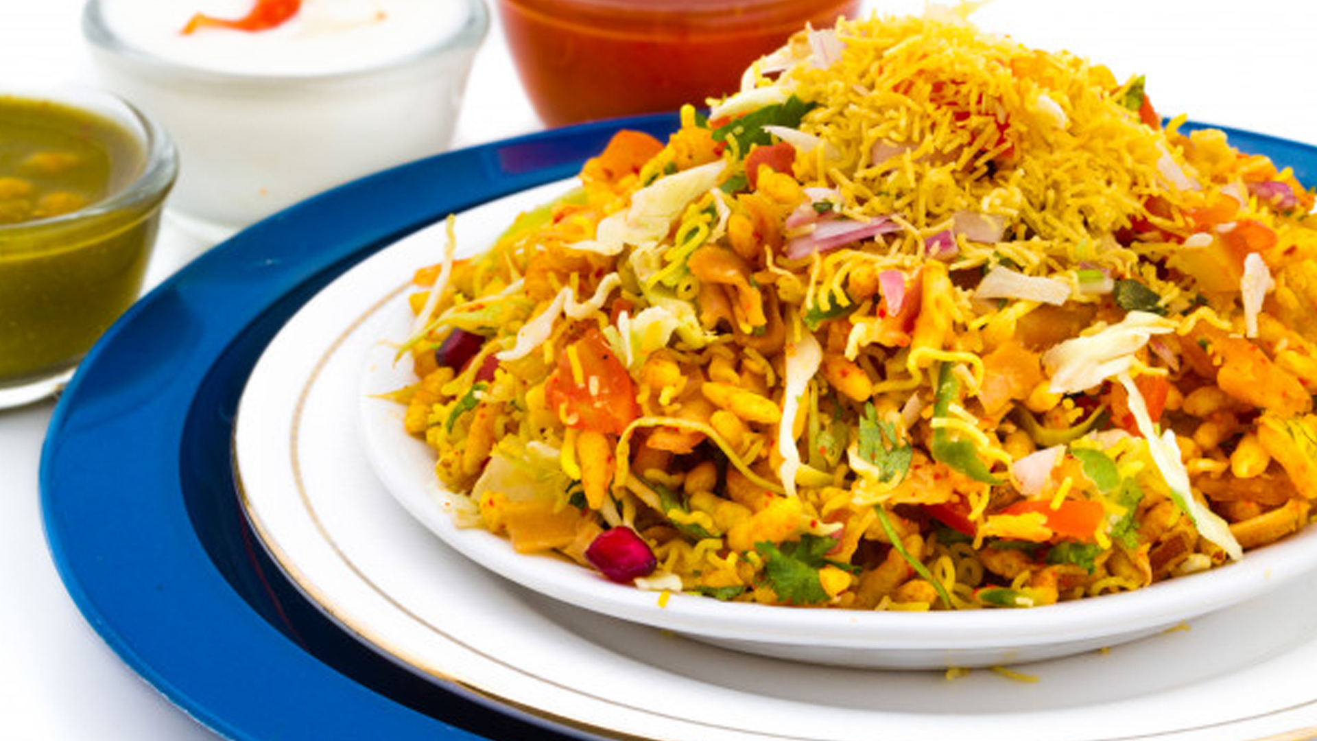 The Perfect Bhel Puri Recipe: A Flavorful Indian Snack You Can’t Miss 2 The Perfect Bhel Puri Recipe: A Flavorful Indian Snack You Can’t Miss