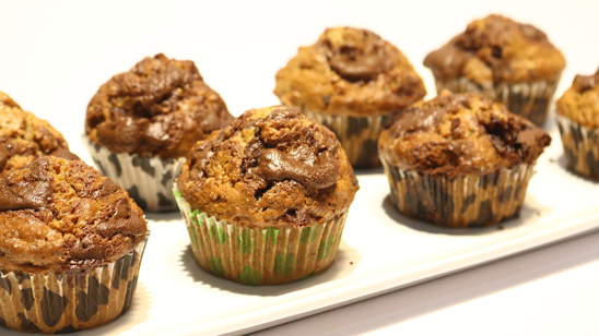 Banana Chocolate Walnut Muffins with Oatmeal Recipe | Lively Weekends