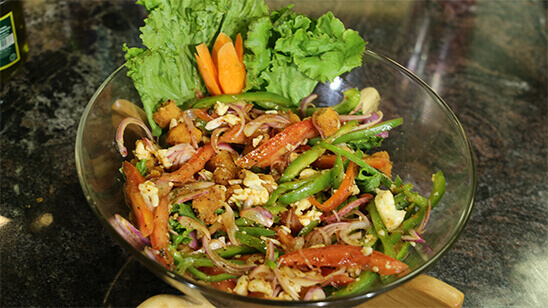 Chicken Fajita Salad | Quick Recipes