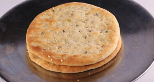 Nawabi Mewa Naan Recipe | Lazzat