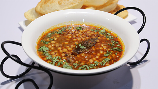 Punjabi Chole Bhature | Quick Recipes