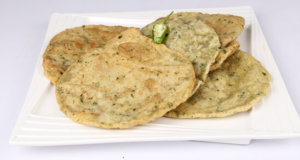 Methi Ki Puri Recipe | Dawat