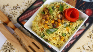 Shimla Mirch Corn Rice Recipe | Tarka