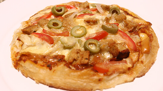 Pizza Paratha Recipe | Flame On Hai