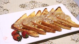 Apple Cinnamon French Toast Recipe | Flame On Hai