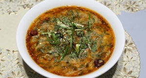 Meethi Daal Palak Recipe | Lazzat