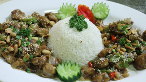 Kung Pao Chicken With Garlic Rice Recipe | Lively Weekends