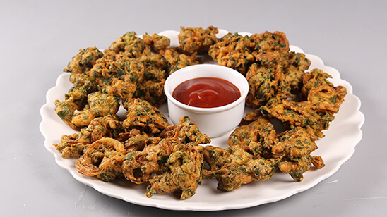 Palak Piyaz Bhajiya Recipe | Lazzat