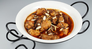 Badami Degi Chicken Qorma Recipe | Lazzat