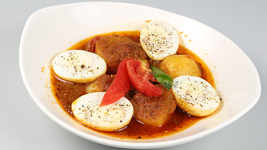 Bengali Style Egg Curry Recipe | Dawat