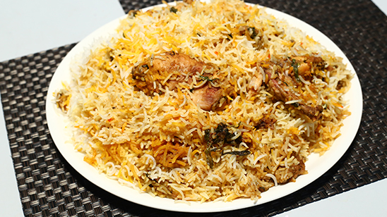 Hyderabadi Dum Chicken Biryani Recipe | Lazzat