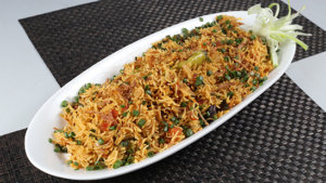 Hari Piyaz ka Pulao Recipe | Dawat