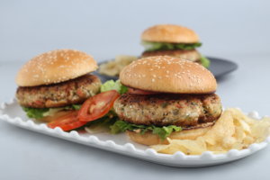 VEGETABLE AND CHICKEN BURGERS Recipe